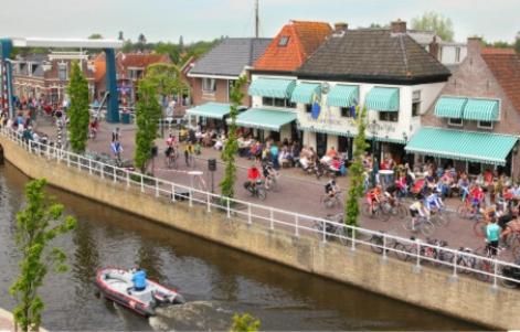 Stadsherberg 'Het Wapen Van Ijlst' Hotel Luaran gambar