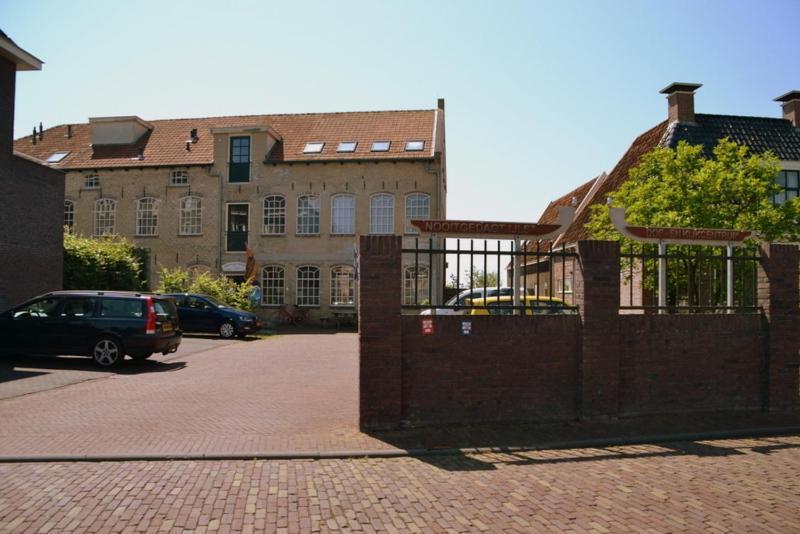 Stadsherberg 'Het Wapen Van Ijlst' Hotel Luaran gambar